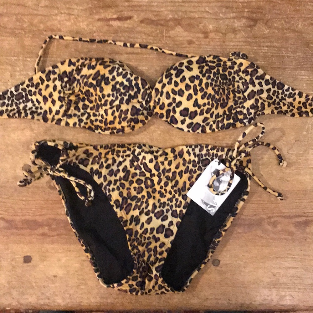 Victoria’s Secret leopard bikini Sz M